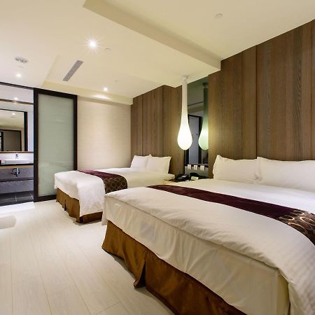 Stay Hotel - Taichung Zhongqing Esterno foto