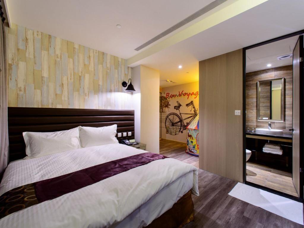 Stay Hotel - Taichung Zhongqing Esterno foto