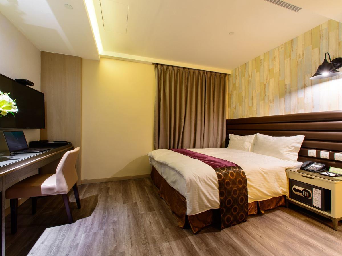 Stay Hotel - Taichung Zhongqing Esterno foto