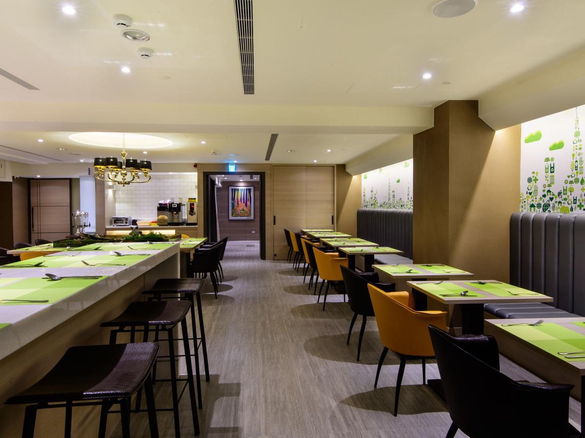 Stay Hotel - Taichung Zhongqing Esterno foto