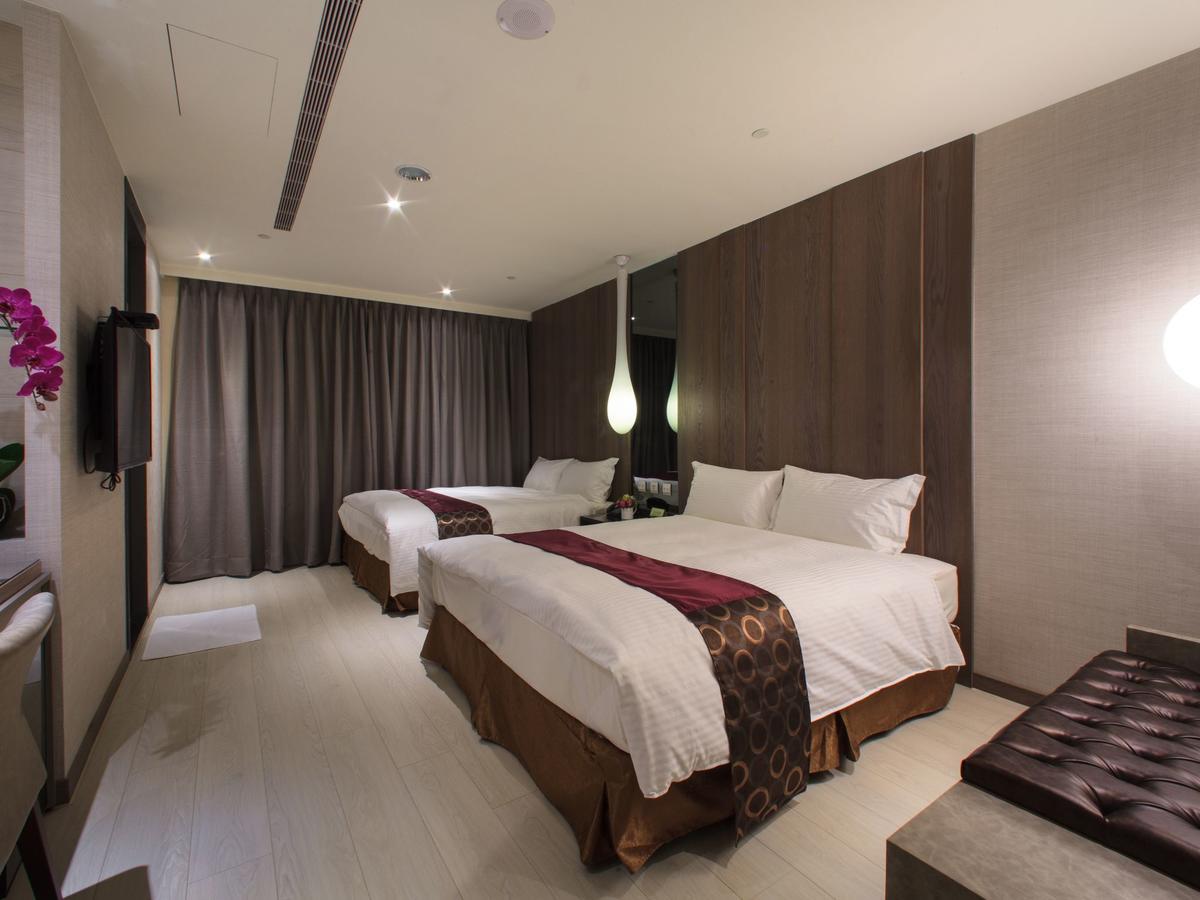 Stay Hotel - Taichung Zhongqing Esterno foto